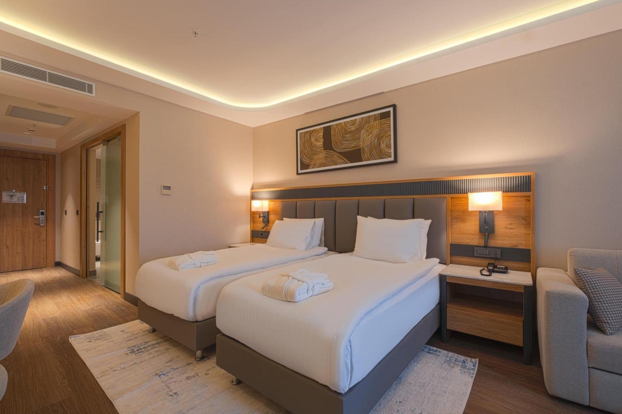 Wyndham *